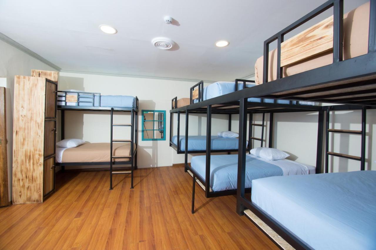 Hommam (Adults Only) Hostel Cuzco Buitenkant foto
